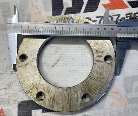 Крышка соединения рамы нижняя (вид 1) LW300FN