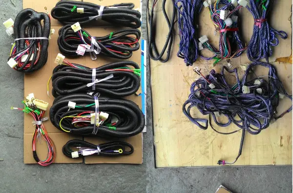 Электропроводка (комплект) CDM833