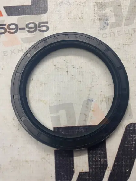 Сальник 95x120x12 соед. рамы нижний LG876