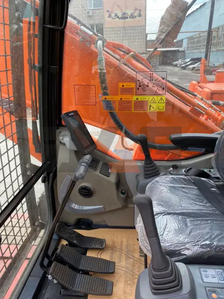 Экскаватор Lonking CDM6205 купить в Иркутске