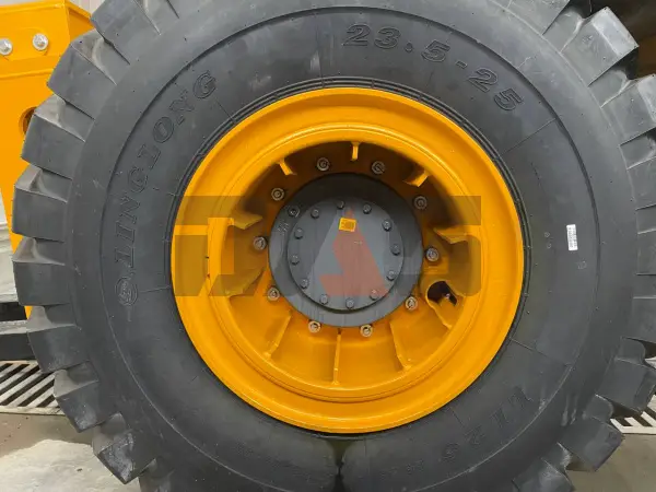 Фронтальный погрузчик Lonking CDM855HW купить в Иркутске