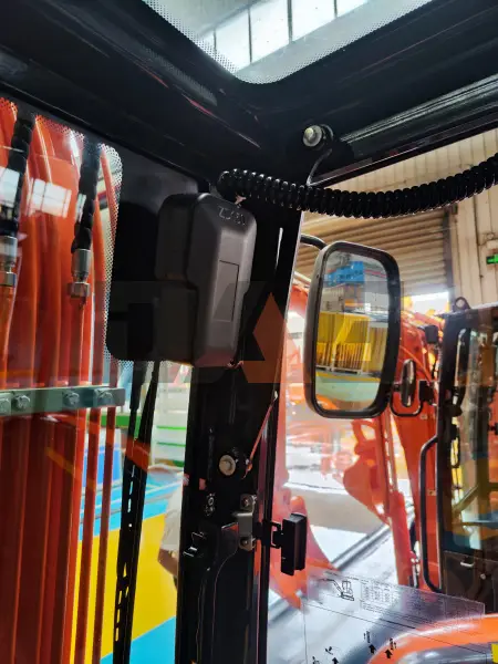 Экскаватор Lonking CDM6035 купить в Иркутске