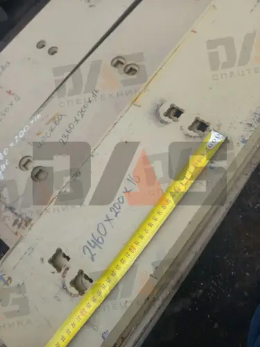 Нож ковша Lonking 84C (2460х200х16) с отверстиями 18 шт М20*60