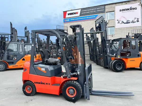 Дизельный вилочный погрузчик Lonking FD15T купить в Иркутске