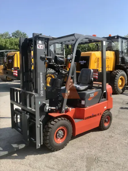 Дизельный вилочный погрузчик Lonking FD15T купить в Иркутске